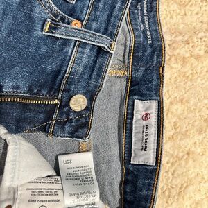 AG SKINNY ANKLE JEANS